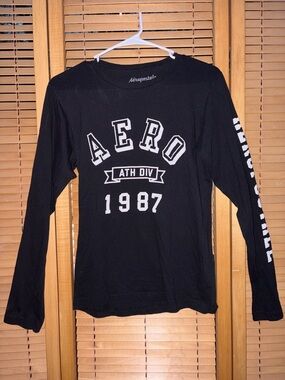 Aeropostale Black Long Sleeve Graphic Shirt with White Sleeve Text